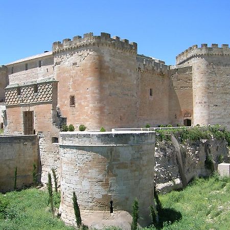 Posada Real Castillo Del Buen Amor Topas Kültér fotó