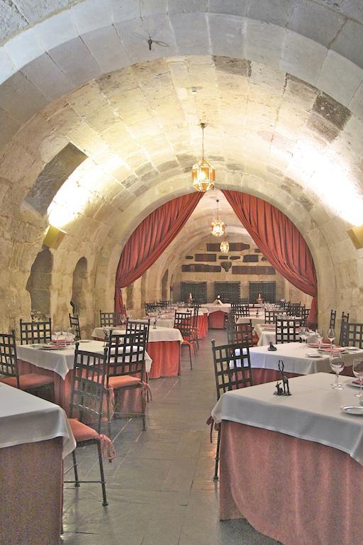 Posada Real Castillo Del Buen Amor Topas Kültér fotó