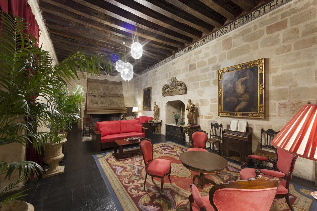 Posada Real Castillo Del Buen Amor Topas Kültér fotó