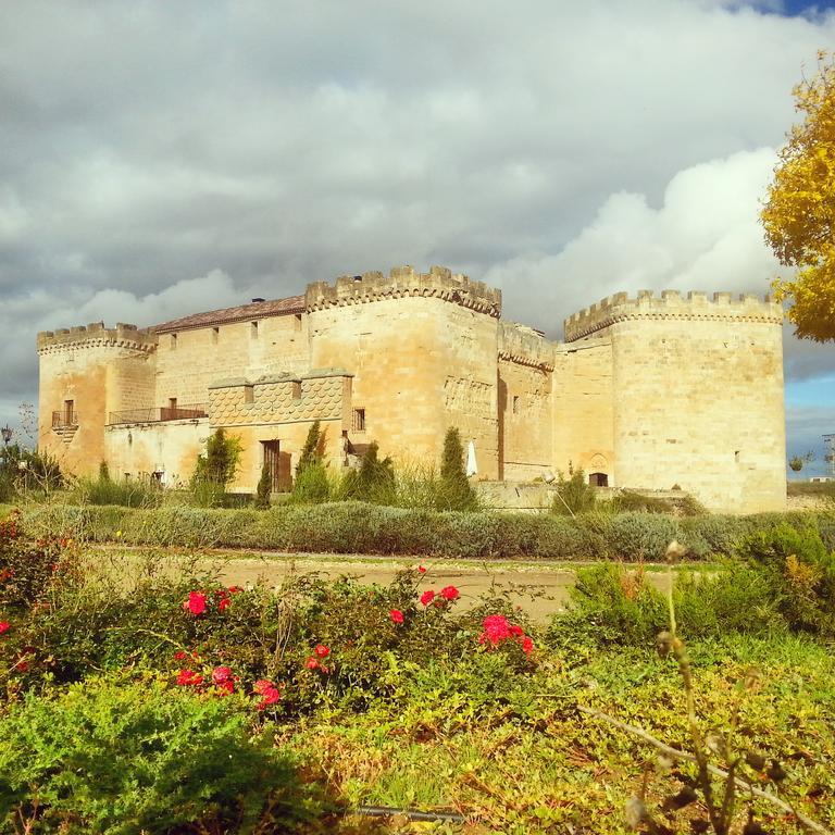 Posada Real Castillo Del Buen Amor Topas Kültér fotó